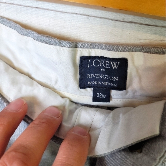 J.CREW RIVINGTON GRAY TWILL SHORTS, SZ 32 - Picture 5 of 12